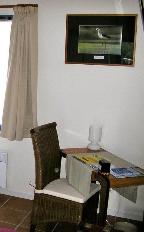 Hotel Le Chevalier Gambette Saint-Armel Room photo